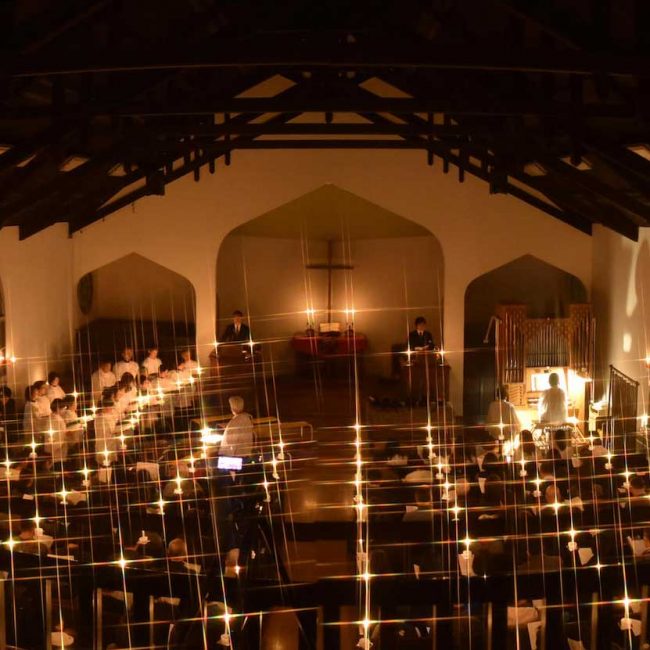 Christmas candlelight service